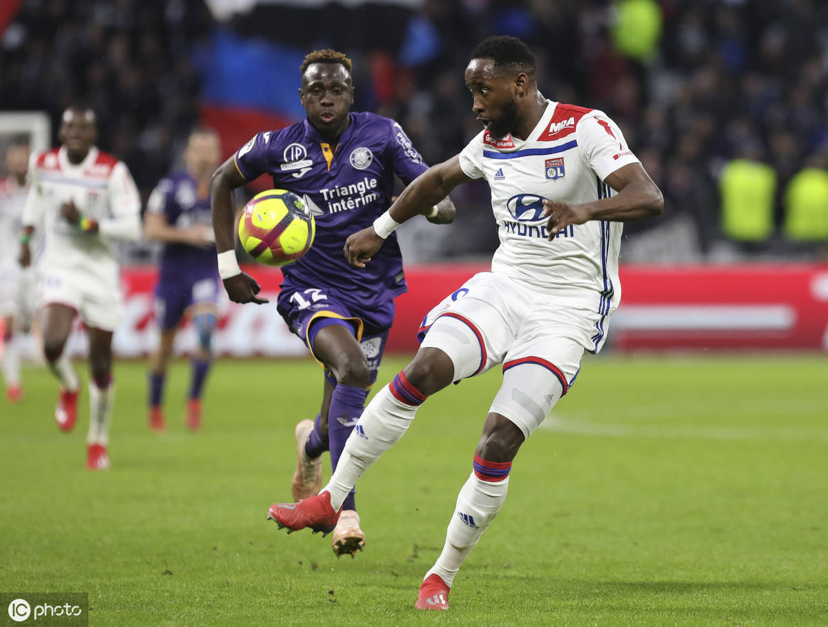 开云体育平台APP-马赛取得惊险胜利，球员士气高涨的简单介绍