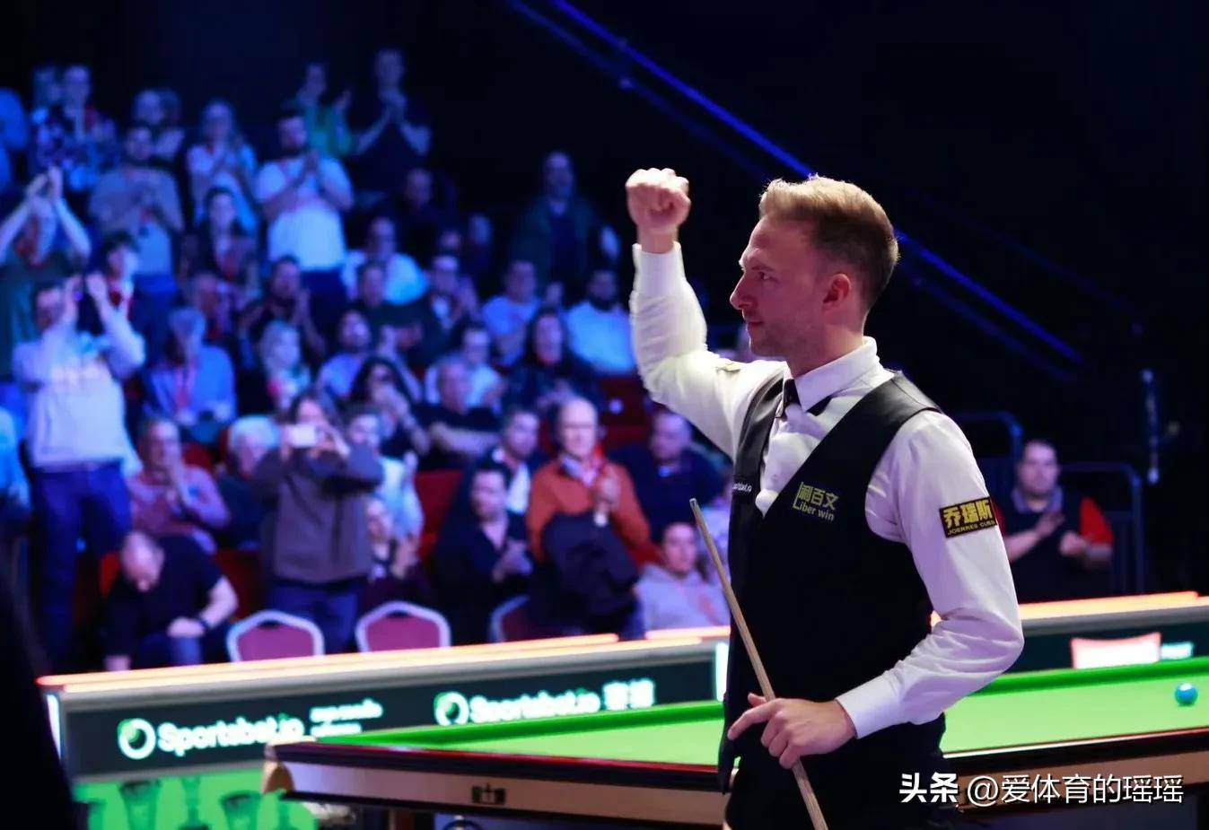 双方势均力敌，战术对决火花四溅的简单介绍