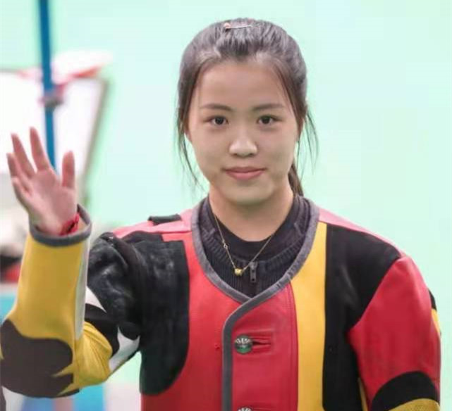 开云APP-墨西哥运动员斩获金牌，人气飙升