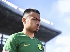 开云体育在线-关于球队在比赛中遭遇困难，需要全队齐心协力的信息