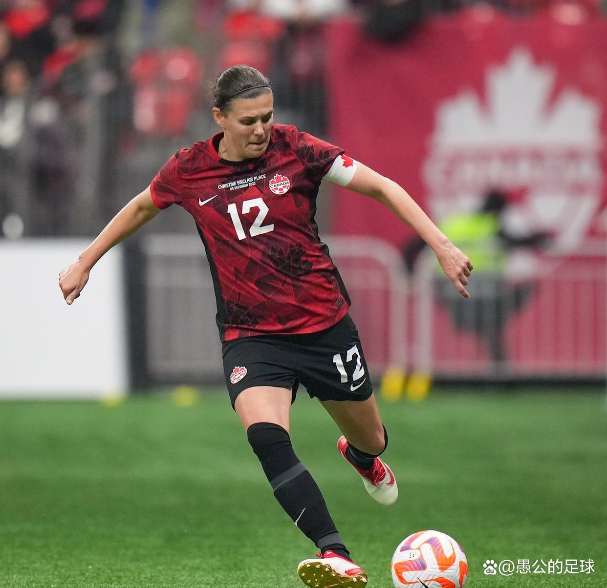 加拿大队获得国际足坛胜利