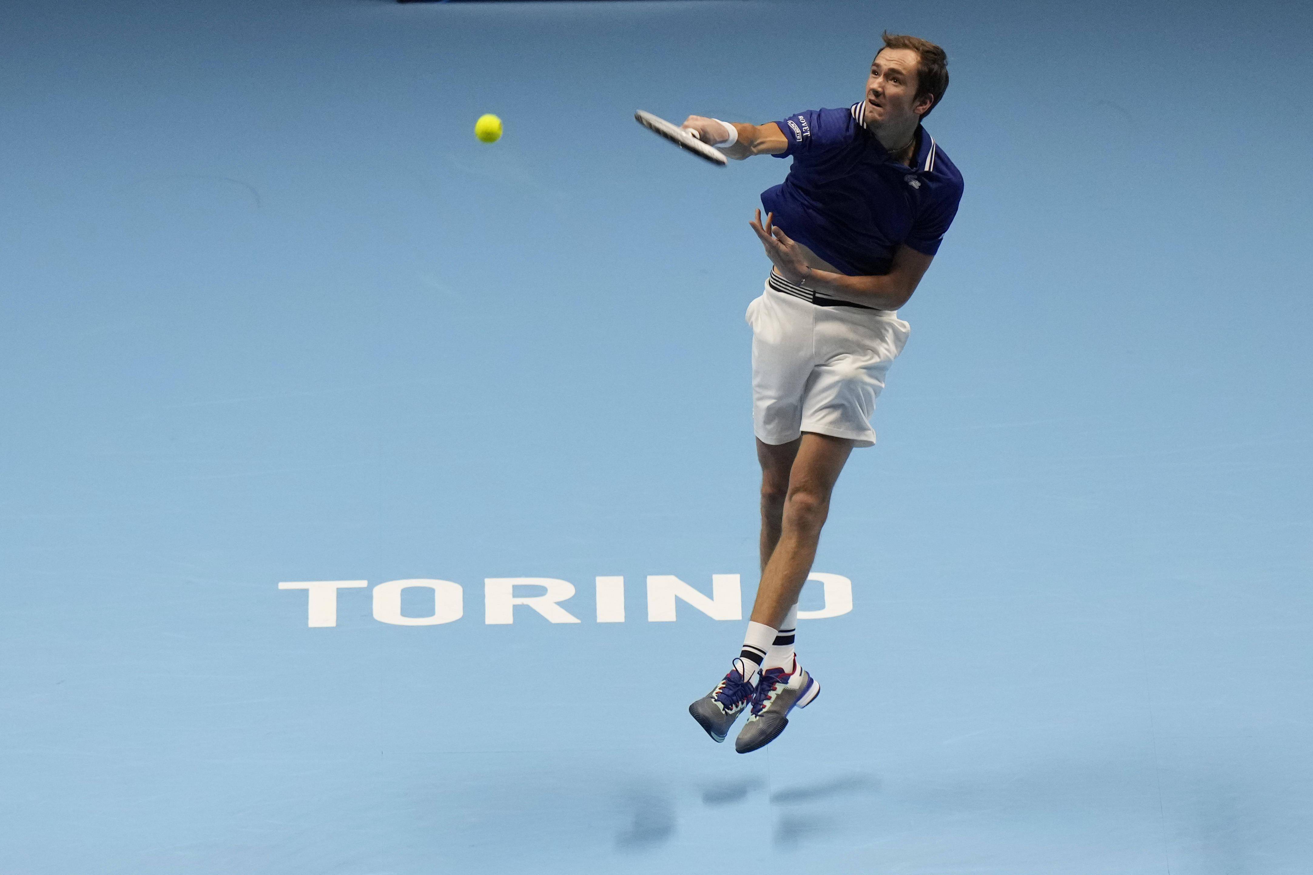 包含法国网球队翻盘德国网球队，梅德韦杰夫高光表现的词条