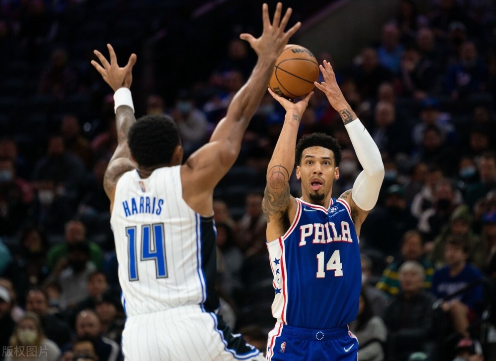 雄鹿鏖战魔术，丹尼·格林关键制胜的简单介绍