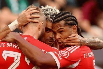 巴西险胜拜仁，阿拉巴送出助攻