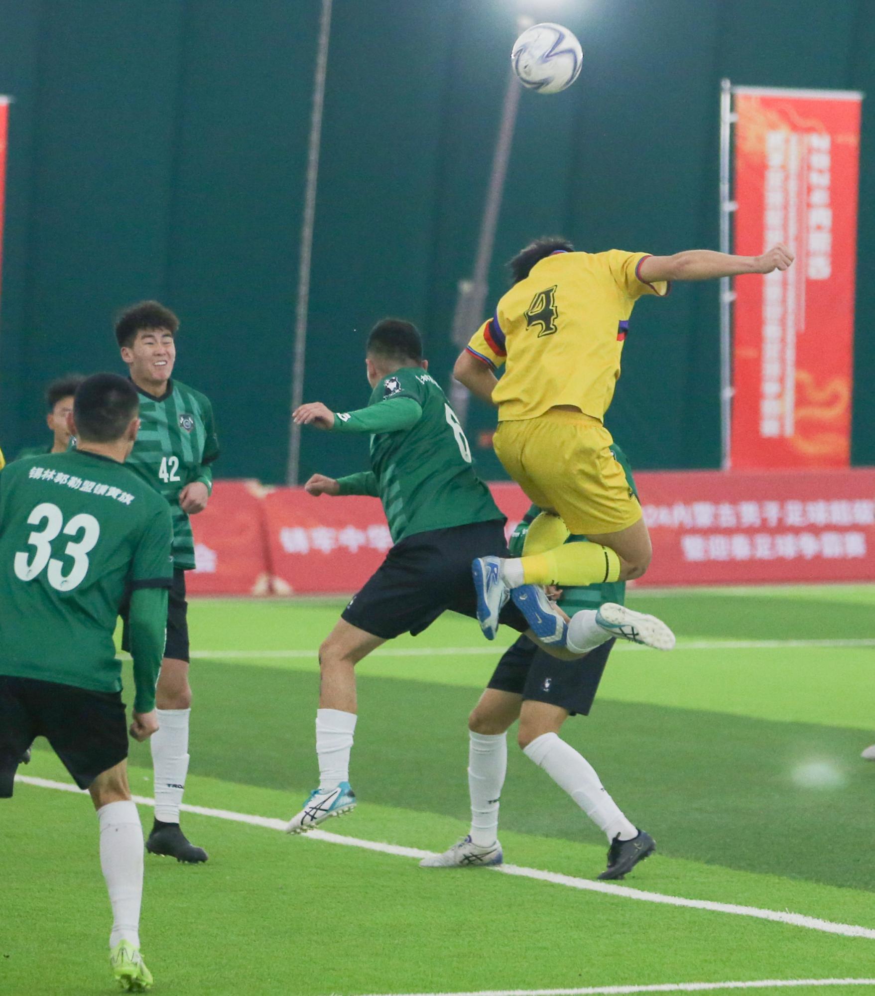 足球小组赛落幕，强队悉数晋级