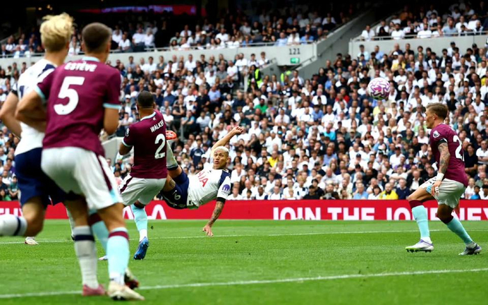 开云体育登录-包含火力全开！英超比赛数据创纪录的词条