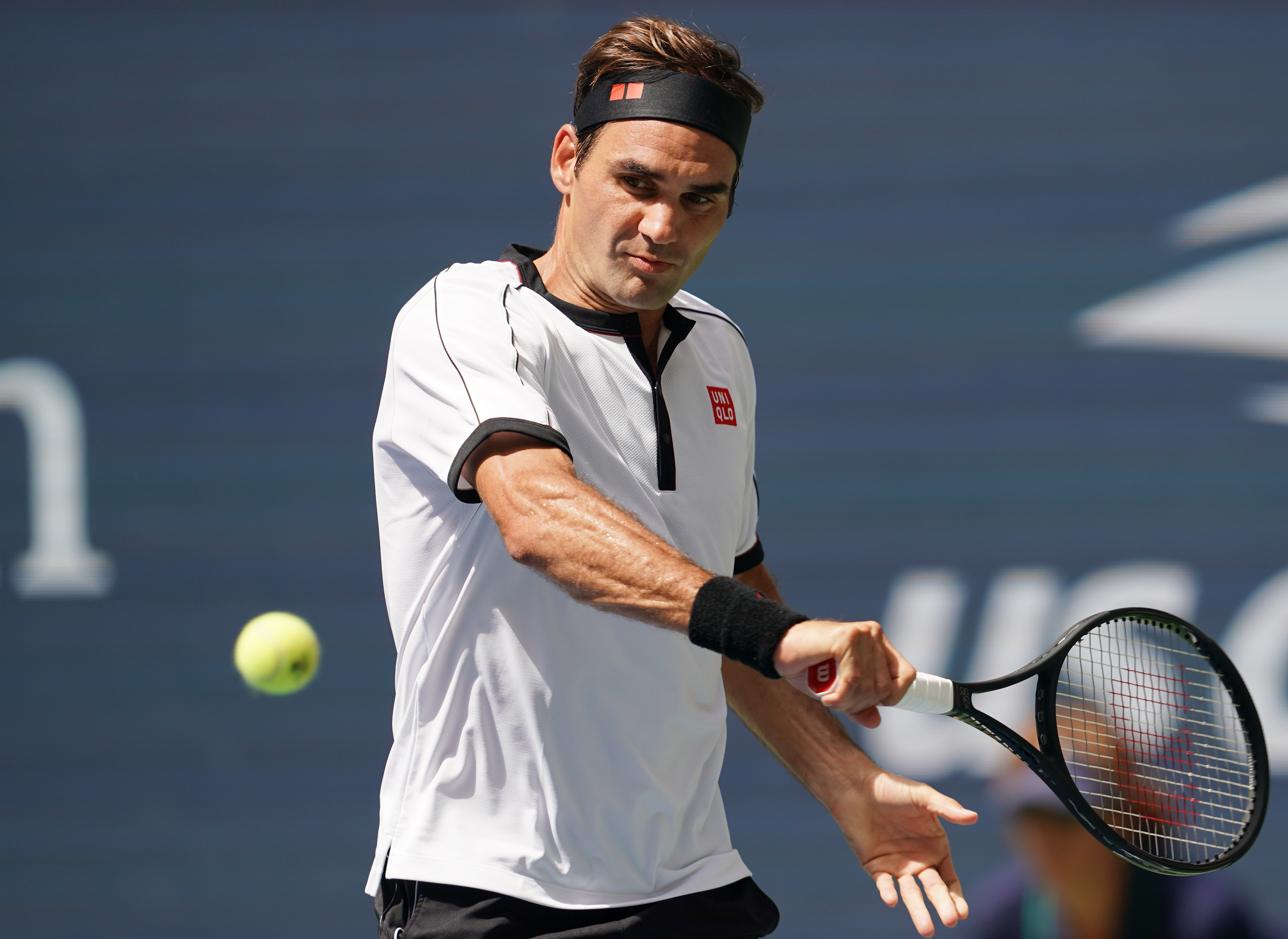 开云体育官方网站-包含美国网球队完胜英国网球队，费德勒高光表现的词条