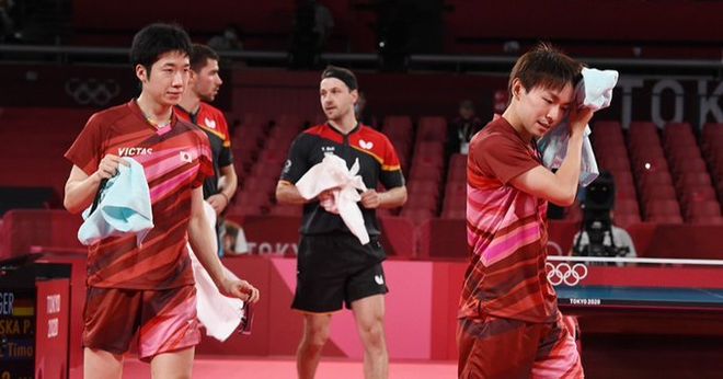 开云体育下载-中国队翻盘日本队，奥恰洛夫刷新纪录