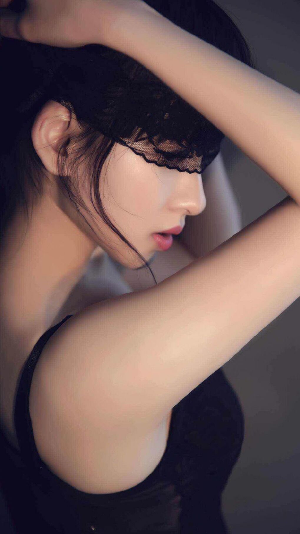 开云官网-铁壁与利刃，当窒息防守遇见孤独接管，篮球的两种胜利哲学