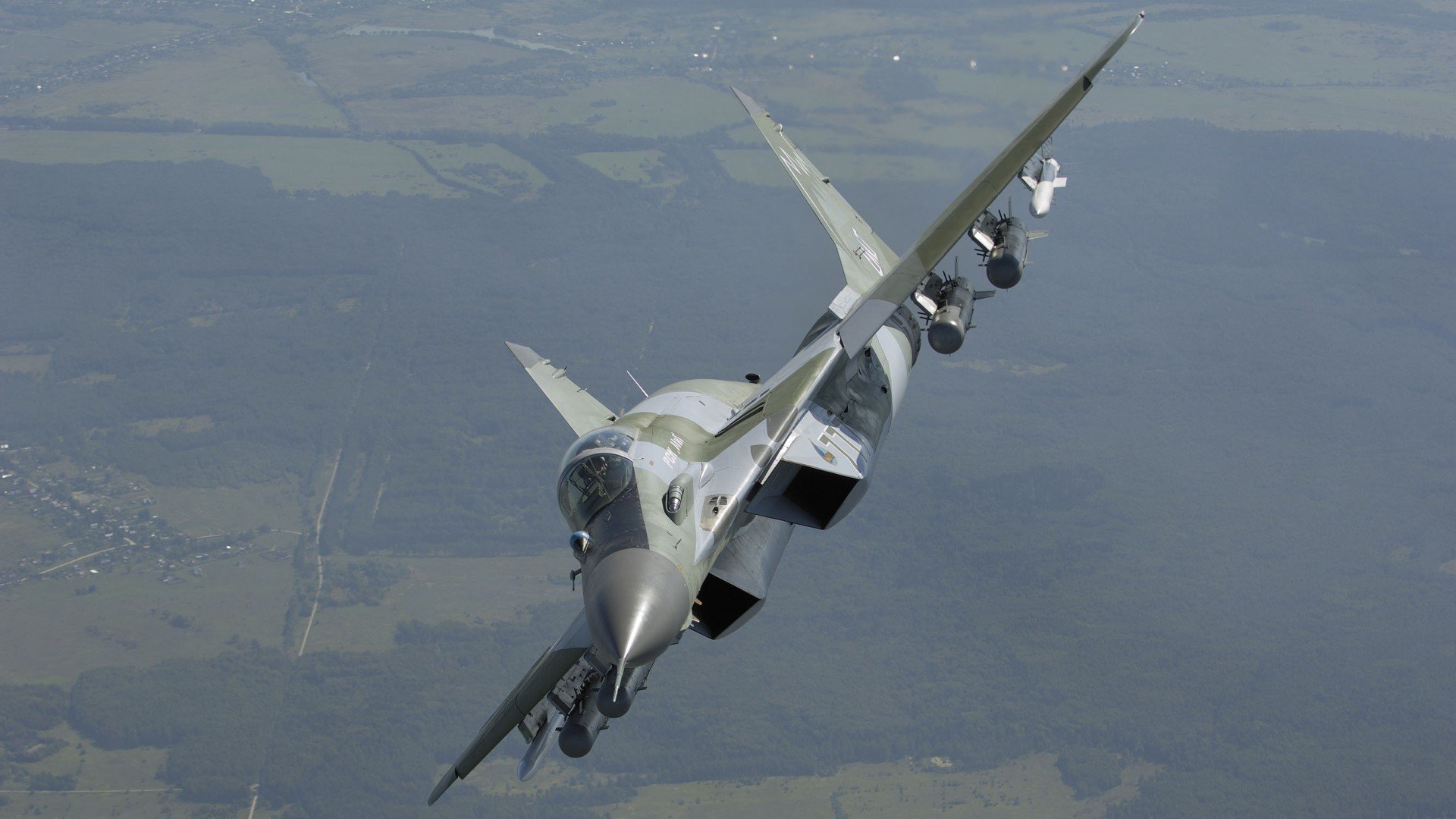 英超争冠的裂痕，当几内亚的野性强压西班牙的精密机器