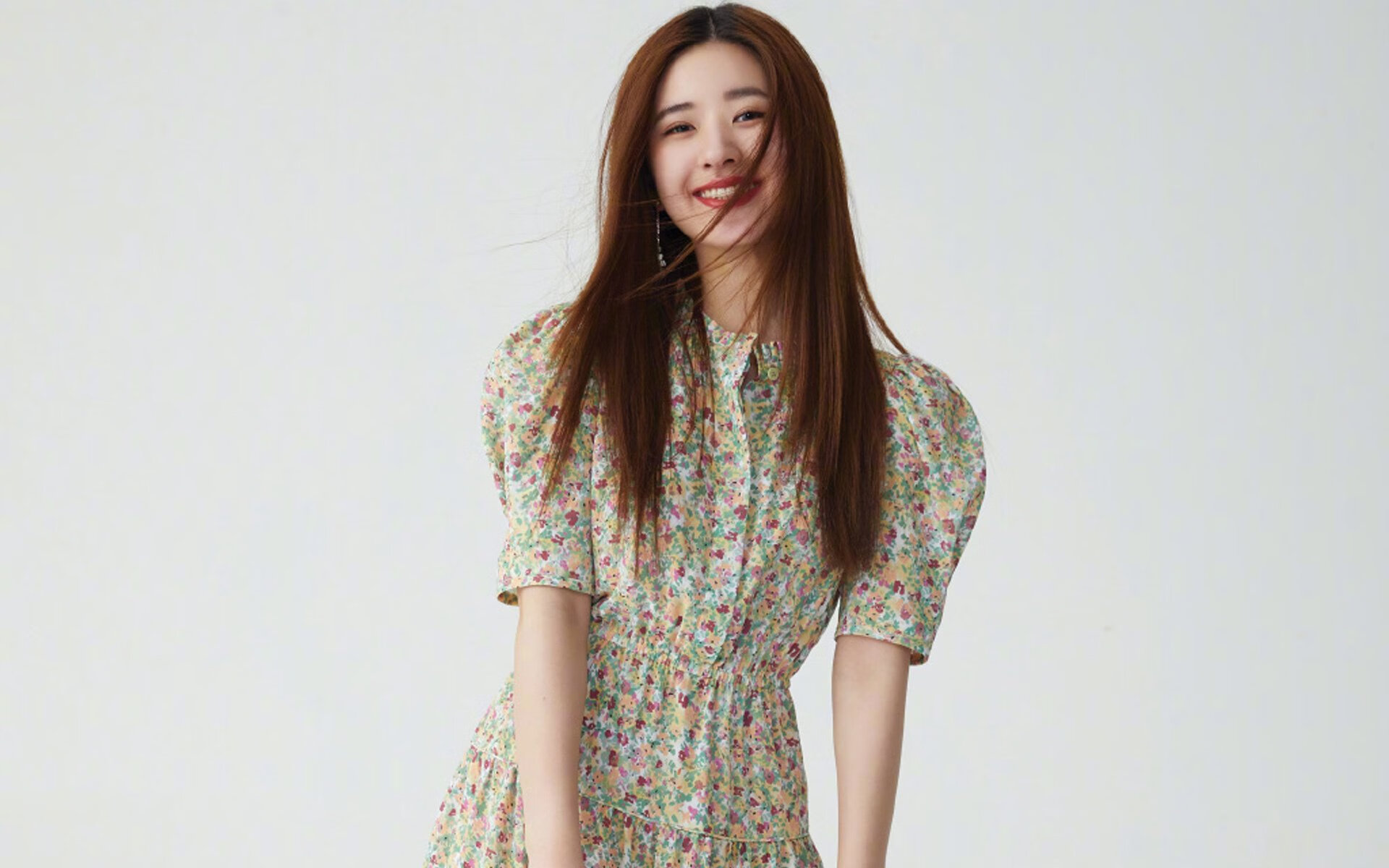 切尔西力量碾压荷兰,萨卡关键先生一锤定音