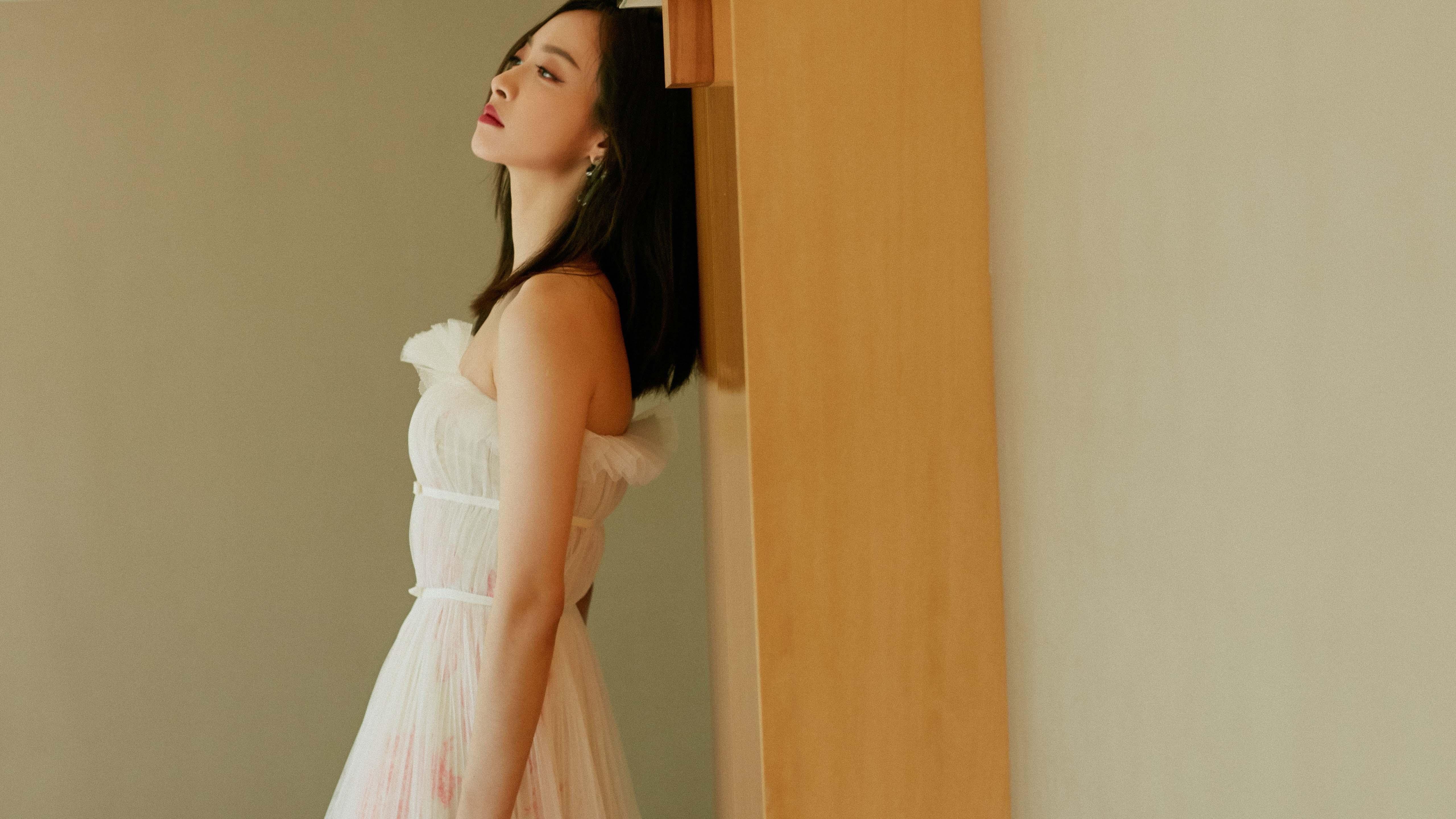 英格拉姆关键战不手软，雷霆队强势压制上海队获胜利